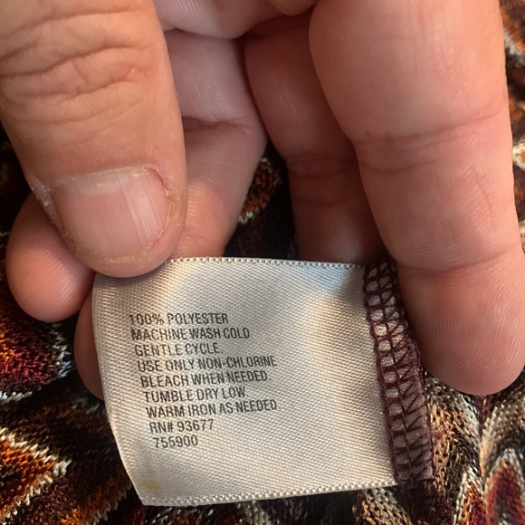 Beautiful design worthington top like new - Picture 8 of 9